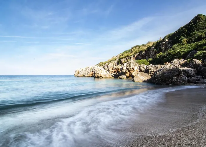 Hotel sulla spiaggia: Calampiso Resort